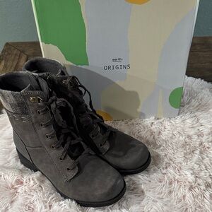 Earth Origins Women's Charcoal Lace Up Boots
